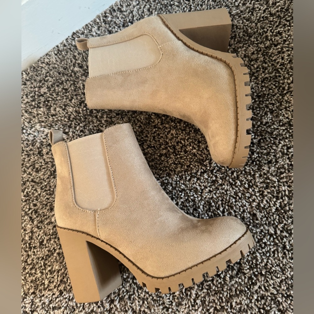 Soda Glove Ankle Boot Chunky Heel - image 2